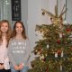 Leticia und Eleonora haben gemeinsam mit Alessio und Amir eine Tombola gespielt und ein Theater für die Familie aufgeführt und dabei insgesamt 100€ gesammelt und an Hörer helfen Kindern gespendet.