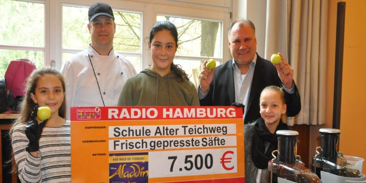 Frische Säfte für Schüler Radio Hamburg Hörer helfen