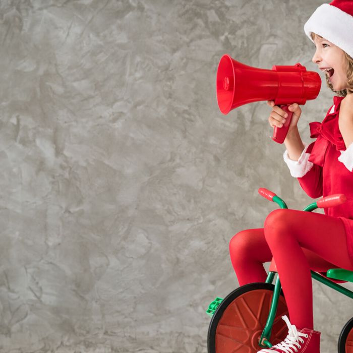 Introbild telefonisch für Hörer helfen Kindern spenden in der Weihnachtssammlung 2019.jpg
