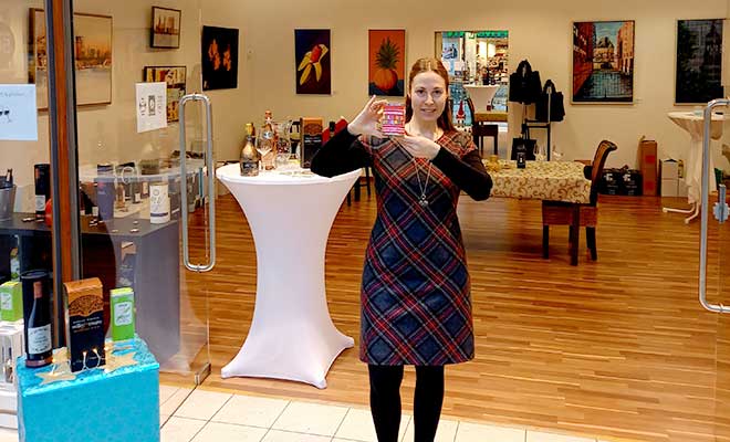 Große Spendentombola im Schenewelt PopUp Store