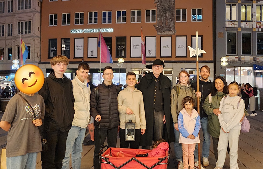 01-Dialyse-Kids-mit-Reise-nach-München-finanziert-von-Hörer-helfen-Kindern