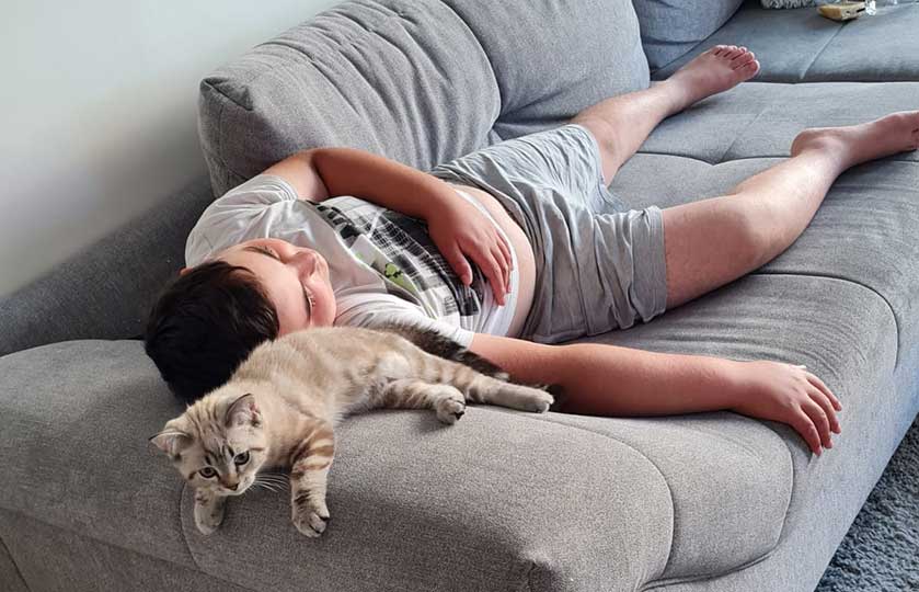 07-Weihnachtssammlung-2021-Mika-hat-sein-neues-Kinderzimmer