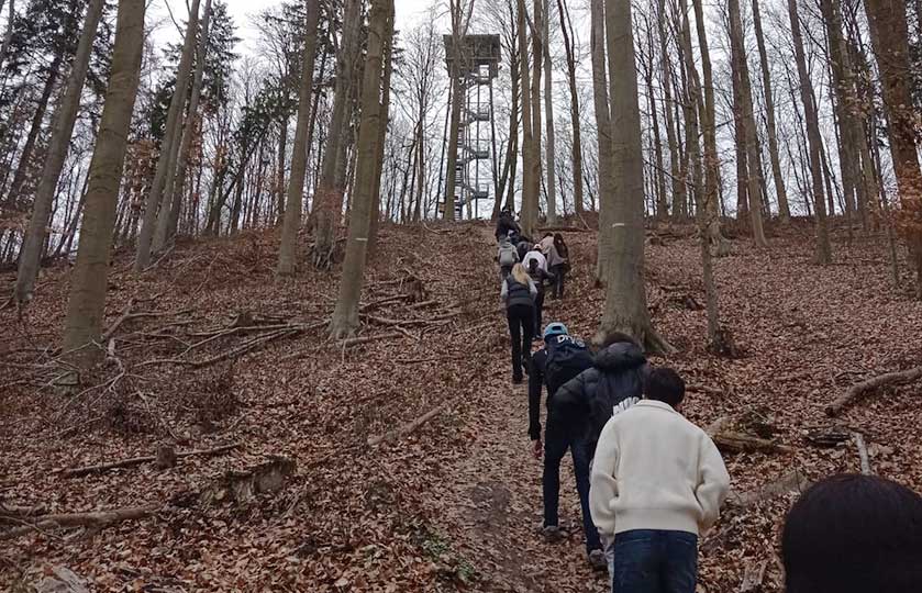12-Projekt-GameChanger-mit-Fußball-Workshop-finanziert-durch-Hörer-helfen-Kindern