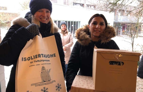 01-Arche-und-Familienhelden-bereiten-dank-Hörer-helfen-Kindern-vielen-Familien-sorgenfreies-Weihnachtsfest