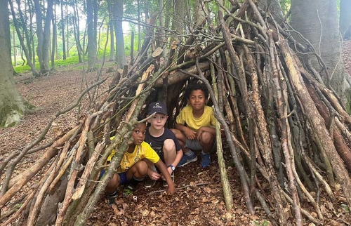 02-Familienfreizeit-von-mitKids-von-der-Ehlerdingstiftung-finanziert-von-Hörer-helfen-Kindern