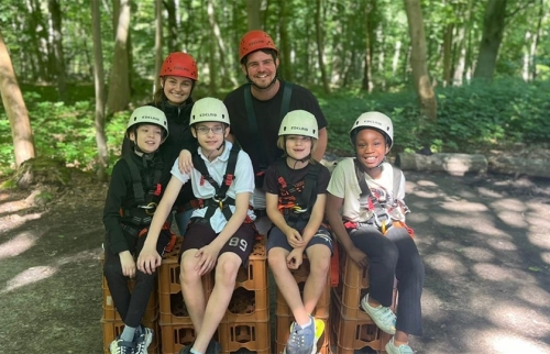 03-Ferienreise-der-Familienhelden-finanziert-durch-Hörer-helfen-Kindern