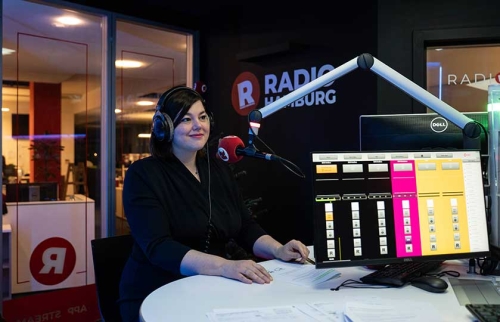 03-Promibesuche-im-Hörer-helfen-Kindern-Spendenmarathon-2023