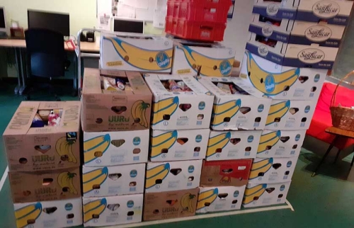 05-Arche-und-Familienhelden-bereiten-dank-Hörer-helfen-Kindern-vielen-Familien-sorgenfreies-Weihnachtsfest