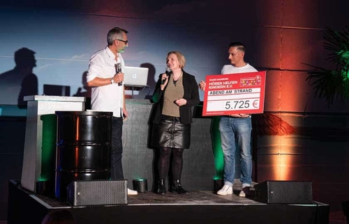 05-Ein-Abend-am-Strand-für-Hörer-helfen-Kindern