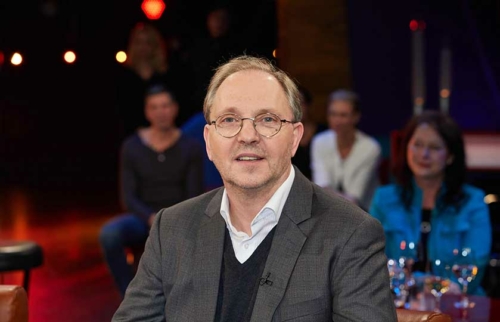 06-Promis-im-Spendenmarathon-2021