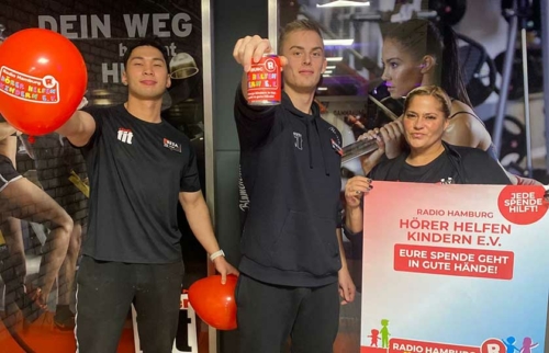 06-Spendenaktion-von-Clever-Fit-für-Hörer-helfen-Kindern