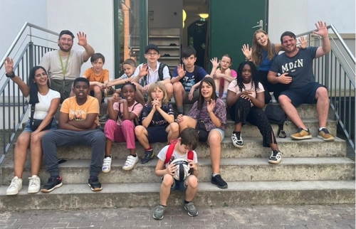 07-Ferienreise-der-Familienhelden-finanziert-durch-Hörer-helfen-Kindern