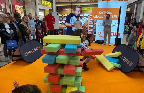 07-Gewinn-gegen-Stübi-im-ELBE-für-Hörer-helfen-Kindern