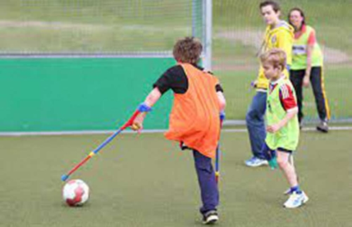 07-Hörer-helfen-Kindern-Weihnachtssammlung-Ampu-Kids-Familienhilfe