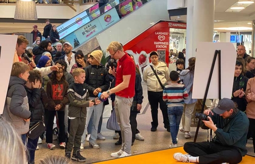 11-Gewinn-gegen-Stübi-im-ELBE-für-Hörer-helfen-Kindern