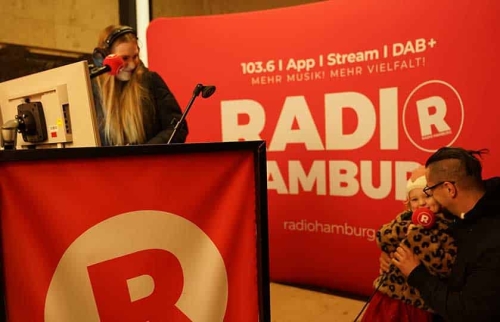 12-Spendertag-2024-für-Hörer-helfen-Kindern