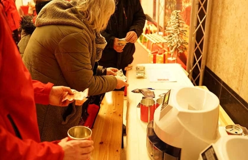 14-Spendertag-2024-für-Hörer-helfen-Kindern