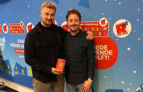 17-Promibesuche-im-Hörer-helfen-Kindern-Spendenmarathon