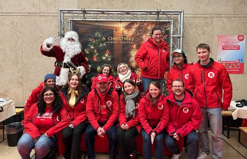 20-Spendertag-2024-für-Hörer-helfen-Kindern